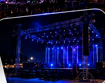 Tarima, truss e iluminación profesional